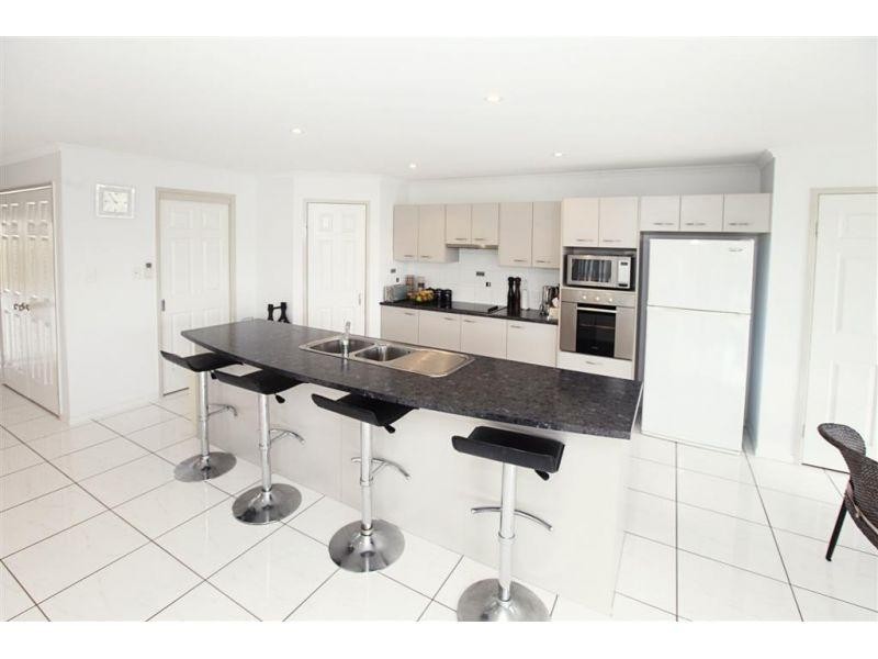 14 Hilltop Avenue, Southside QLD 4570