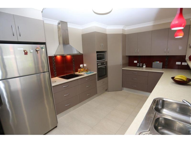 19 Tarwhine Street, Tin Can Bay QLD 4580