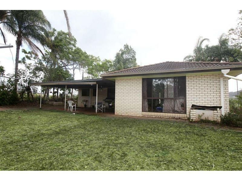 9a Bruce Highway, Chatsworth QLD 4570