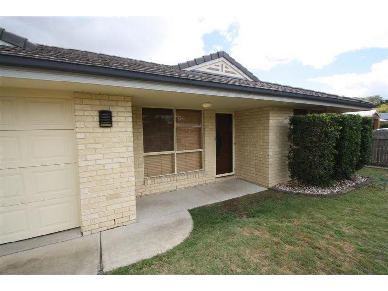 19 McPhail Street, Southside QLD 4570