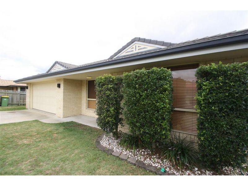 19 McPhail Street, Southside QLD 4570