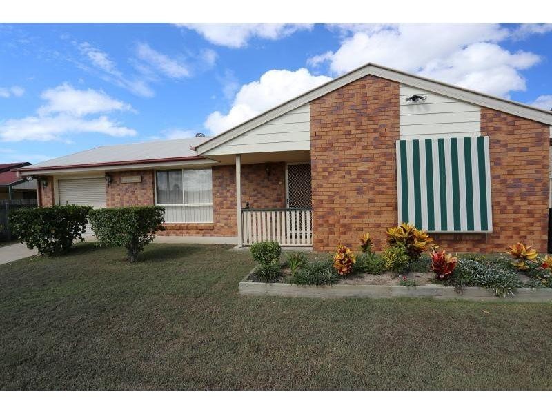 61 Marco Polo Drive, Cooloola Cove QLD 4580