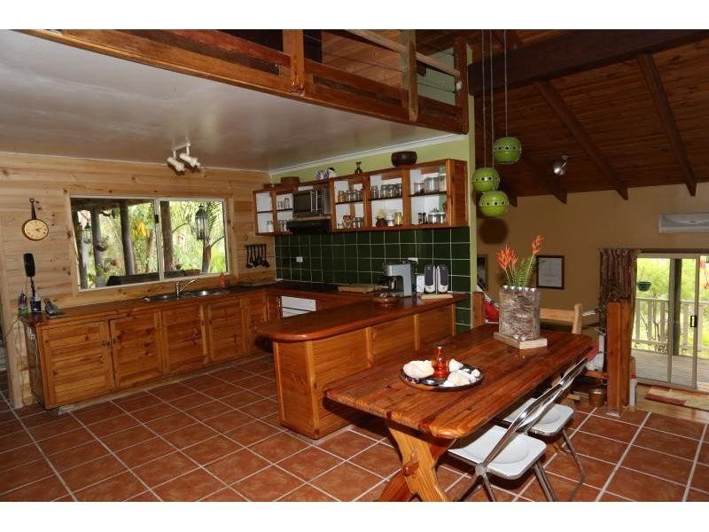 115 Counter Road, Wolvi QLD 4570