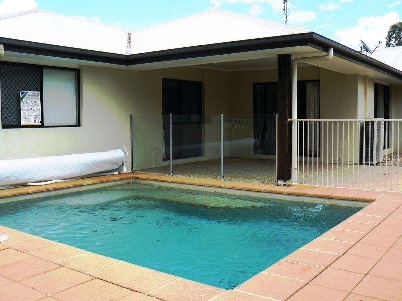 34 Bushland Dr, Southside QLD 4570