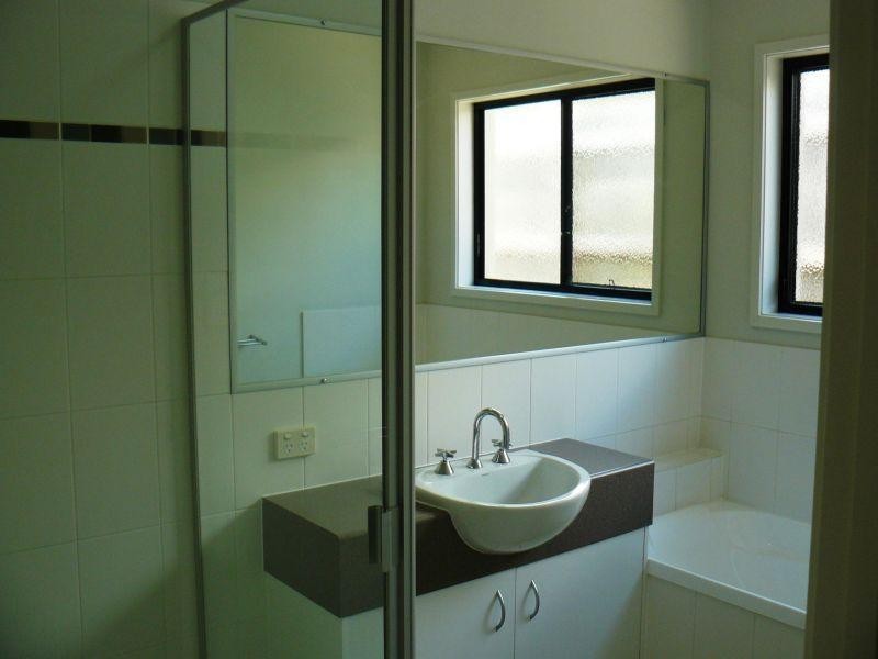 34 Bushland Dr, Southside QLD 4570