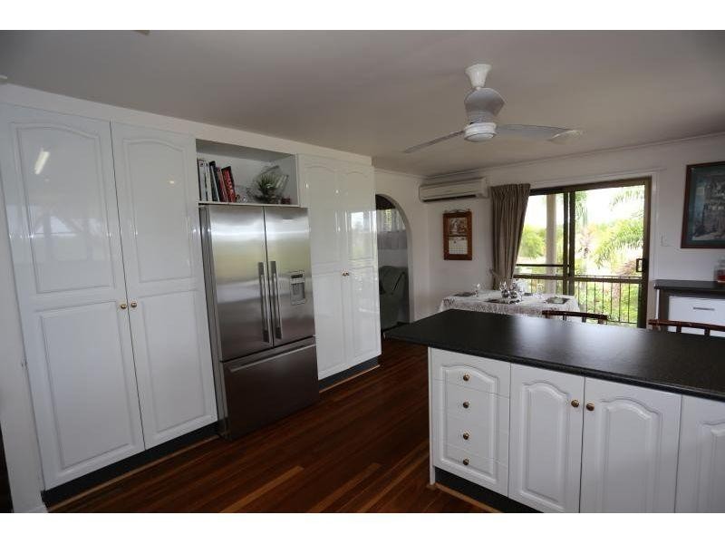 9 Sorensen Road, Southside QLD 4570