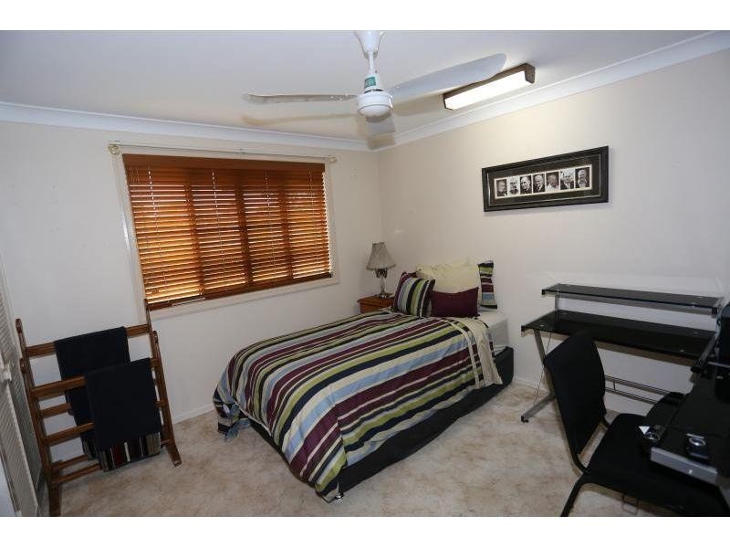 9 Sorensen Road, Southside QLD 4570