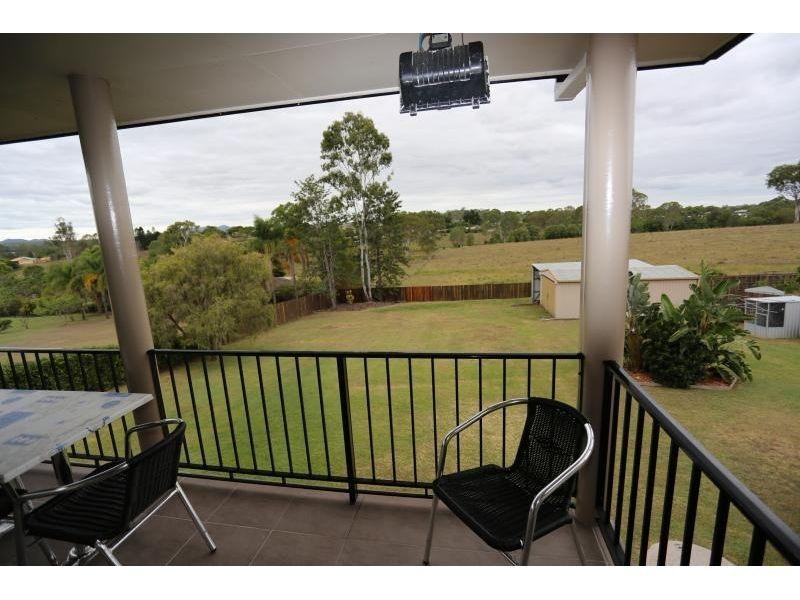 9 Sorensen Road, Southside QLD 4570