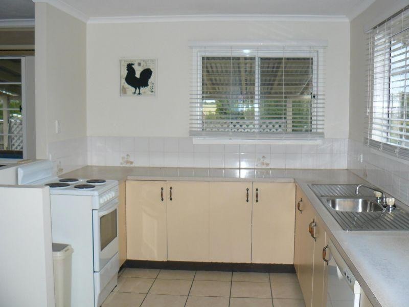 22 Taylor Rd, Veteran QLD 4570