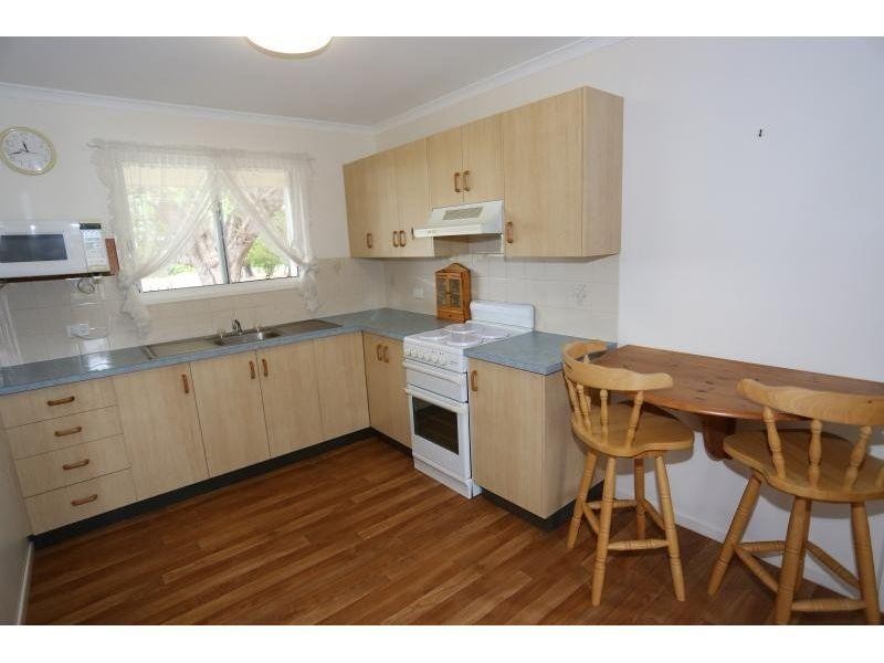 4 Opal Street, Southside QLD 4570