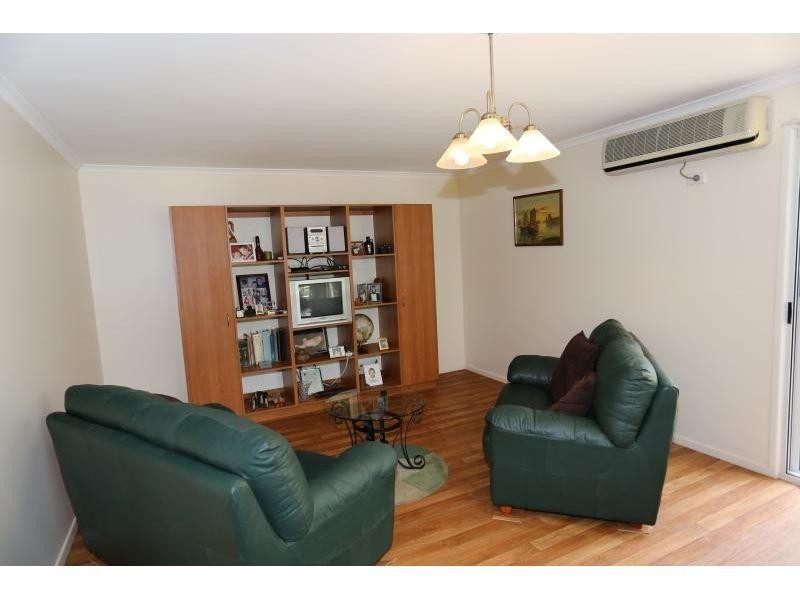 4 Opal Street, Southside QLD 4570