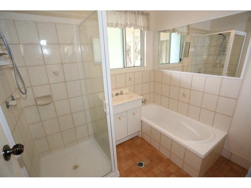 4 Opal Street, Southside QLD 4570