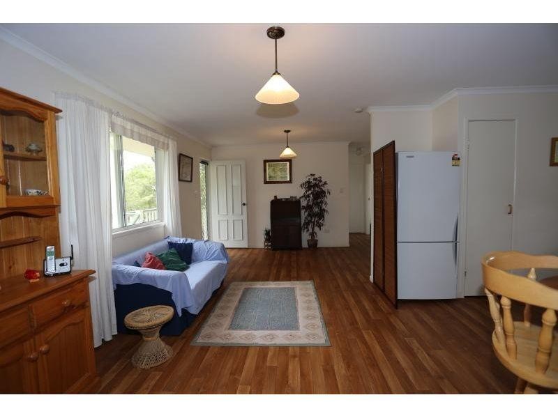 4 Opal Street, Southside QLD 4570