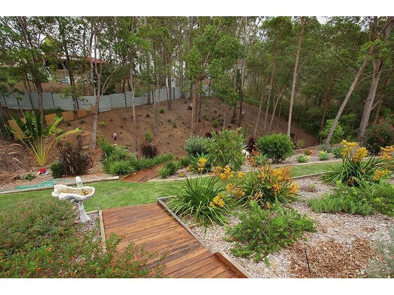 5 Melaleuca Court, Southside QLD 4570
