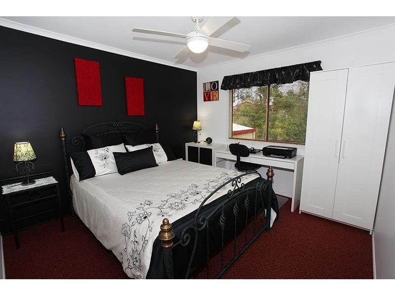 5 Melaleuca Court, Southside QLD 4570