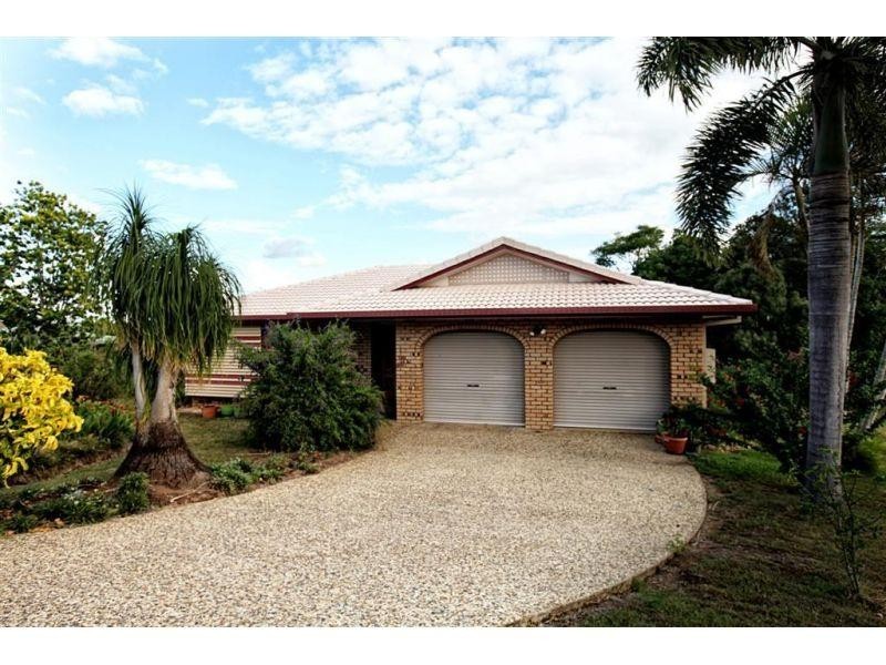 12 Crystal Court, Southside QLD 4570