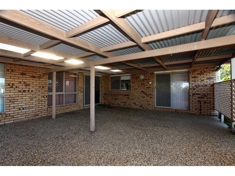 12 Crystal Court, Southside QLD 4570