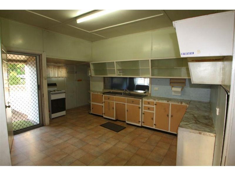 24 Oak Street, Gympie QLD 4570