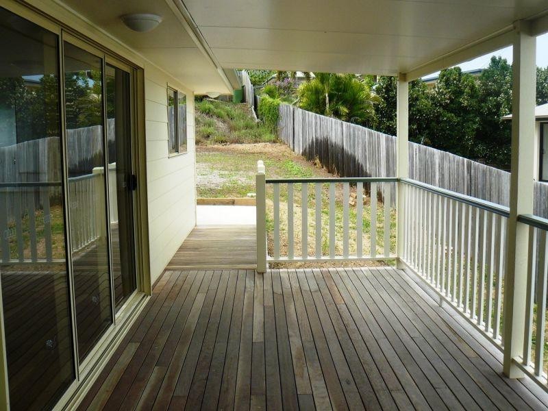 10 Managers Ct, Jones Hill QLD 4570