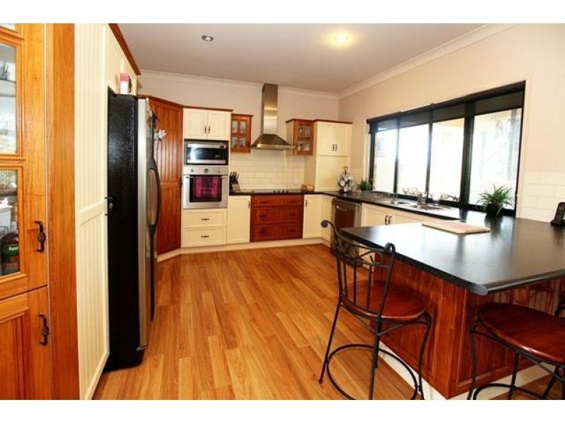 16A  Corbet Road, Jones Hill QLD 4570