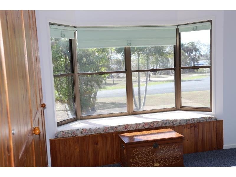 20 OYSTER PARADE, Tin Can Bay QLD 4580