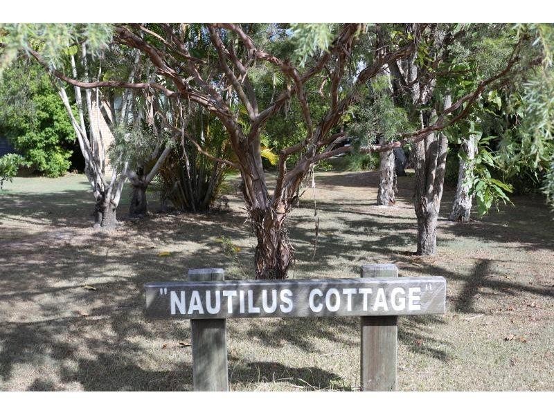 20 OYSTER PARADE, Tin Can Bay QLD 4580