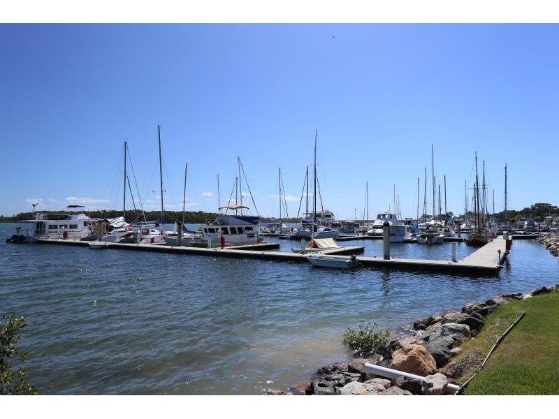 20 OYSTER PARADE, Tin Can Bay QLD 4580
