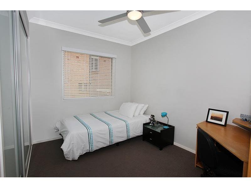 60 Rifle Range Rd, Gympie QLD 4570