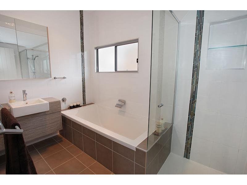 60 Rifle Range Rd, Gympie QLD 4570