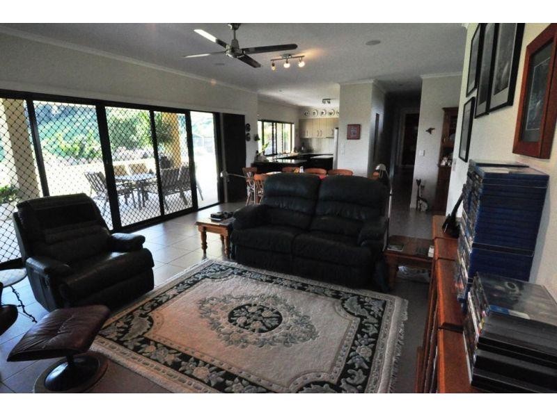 108 Irvine Road, Chatsworth QLD 4570