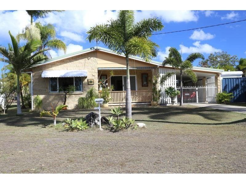 23 OYSTER PARADE, Tin Can Bay QLD 4580