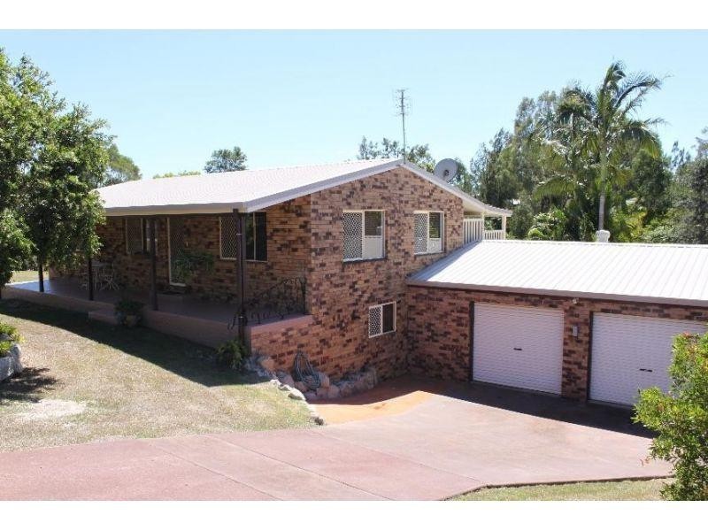 42 Emerald Drive, Southside QLD 4570