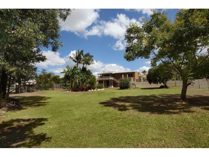 42 Emerald Drive, Southside QLD 4570