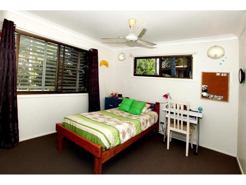4 Dowling Road, Monkland QLD 4570