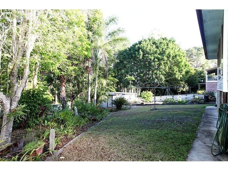 4 Dowling Road, Monkland QLD 4570