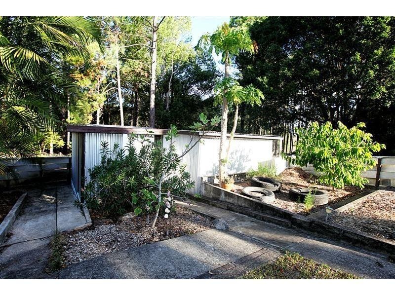 4 Dowling Road, Monkland QLD 4570