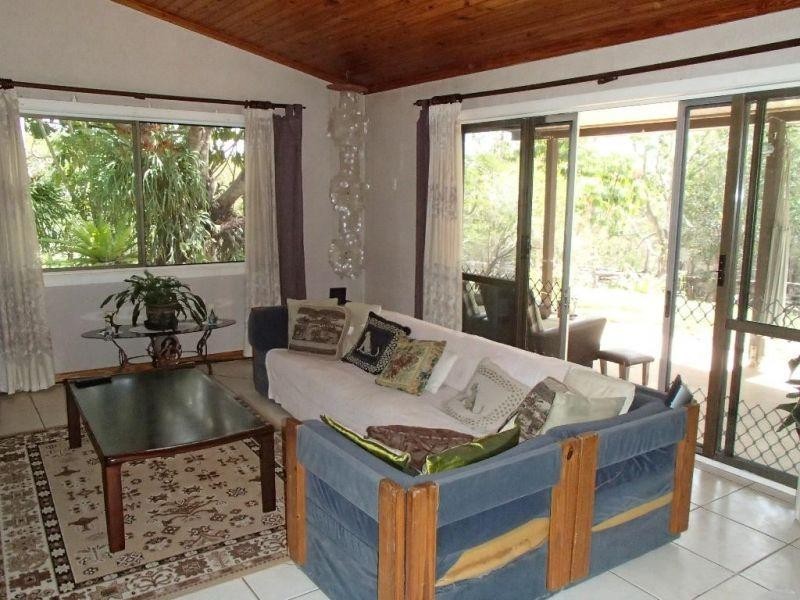 48 Messmate Rd, Neerdie QLD 4570