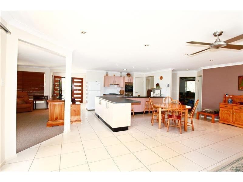 19 Jasmine Avenue, Southside QLD 4570
