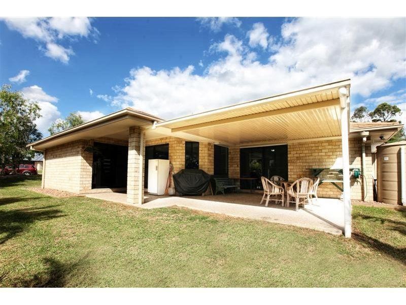 19 Jasmine Avenue, Southside QLD 4570