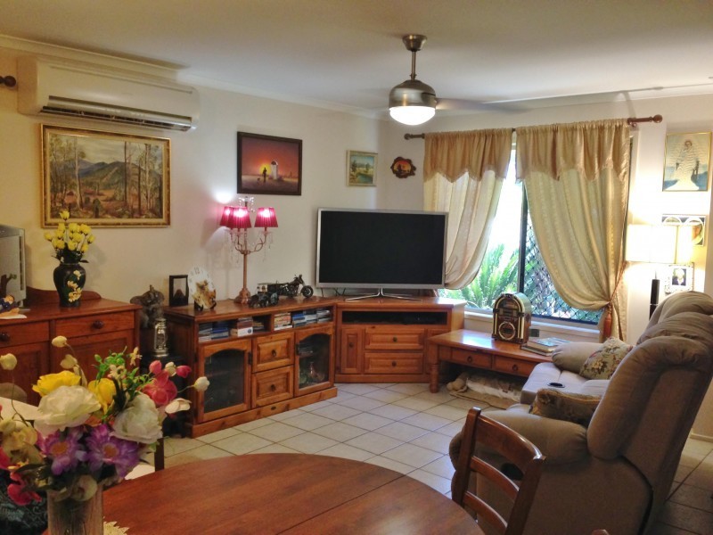 35 Gympie View Dr, Southside QLD 4570