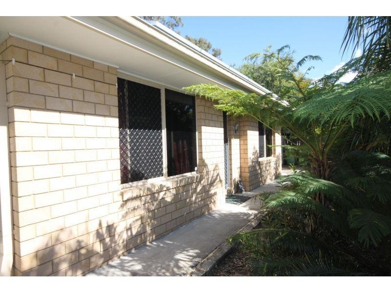 35 Gympie View Dr, Southside QLD 4570