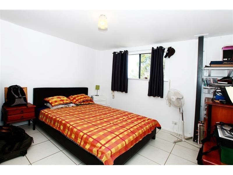 15 Edinburgh Court, East Deep Creek QLD 4570