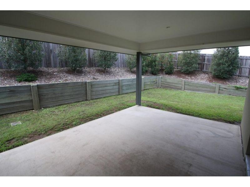 12 Eagle Hawk Drive, Southside QLD 4570