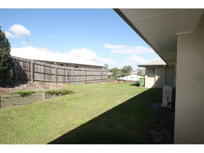 12 Eagle Hawk Drive, Southside QLD 4570