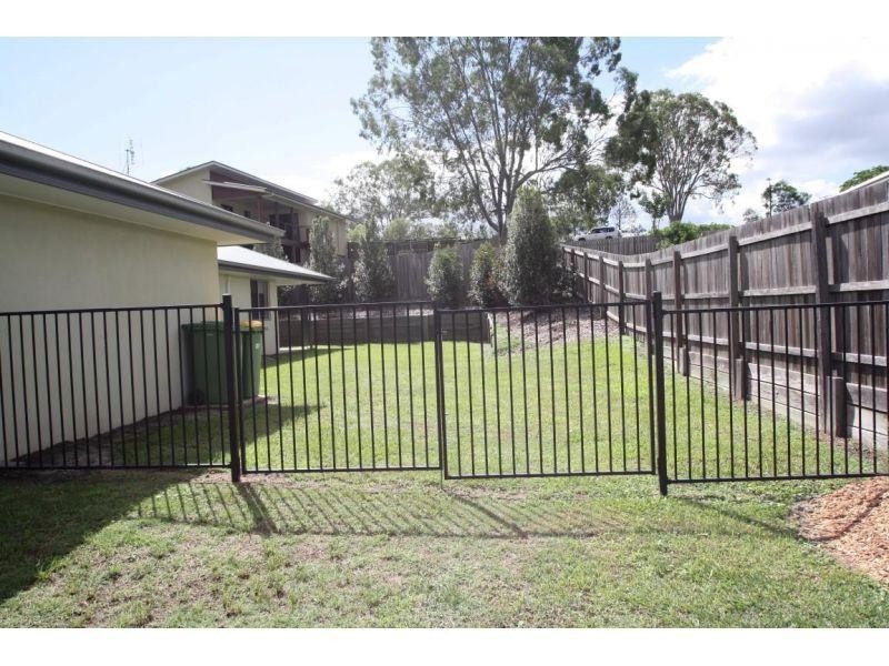 12 Eagle Hawk Drive, Southside QLD 4570