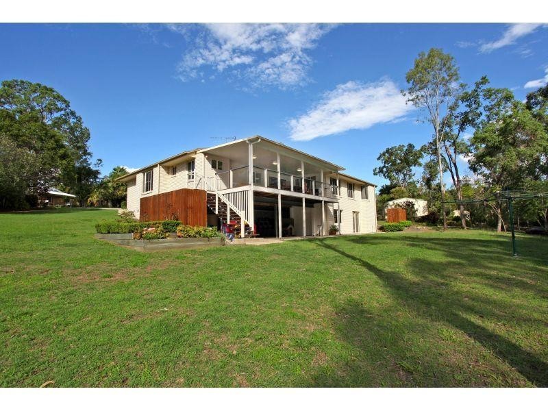 11 Topaz Court, Southside QLD 4570