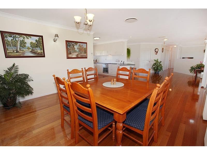 11 Billabong Court, Pie Creek QLD 4570