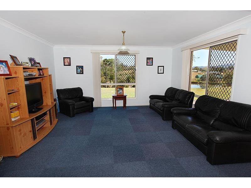 11 Billabong Court, Pie Creek QLD 4570
