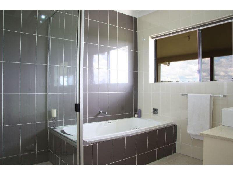 32 Arthur Portas Drive, Veteran QLD 4570