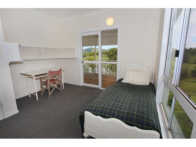 73 Burgess Rd, Calico Creek QLD 4570